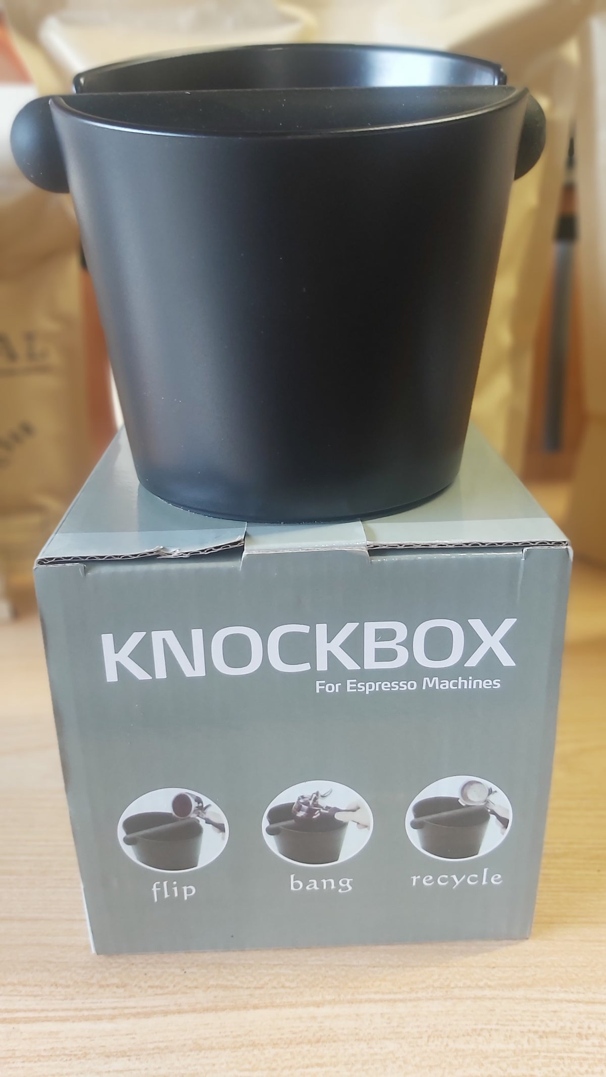 Domestic knockbox